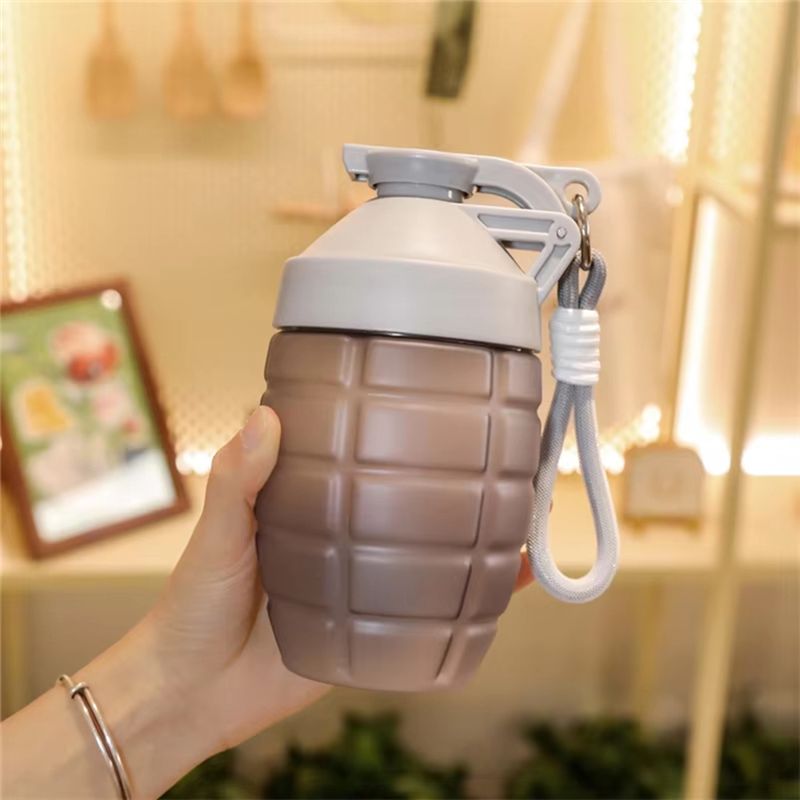 J1UL1N Shaker-Becher mit große – Nutrition And Fitness Bewertung und Preis